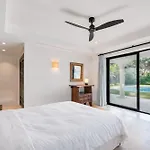 Villa About Jori Marbella
